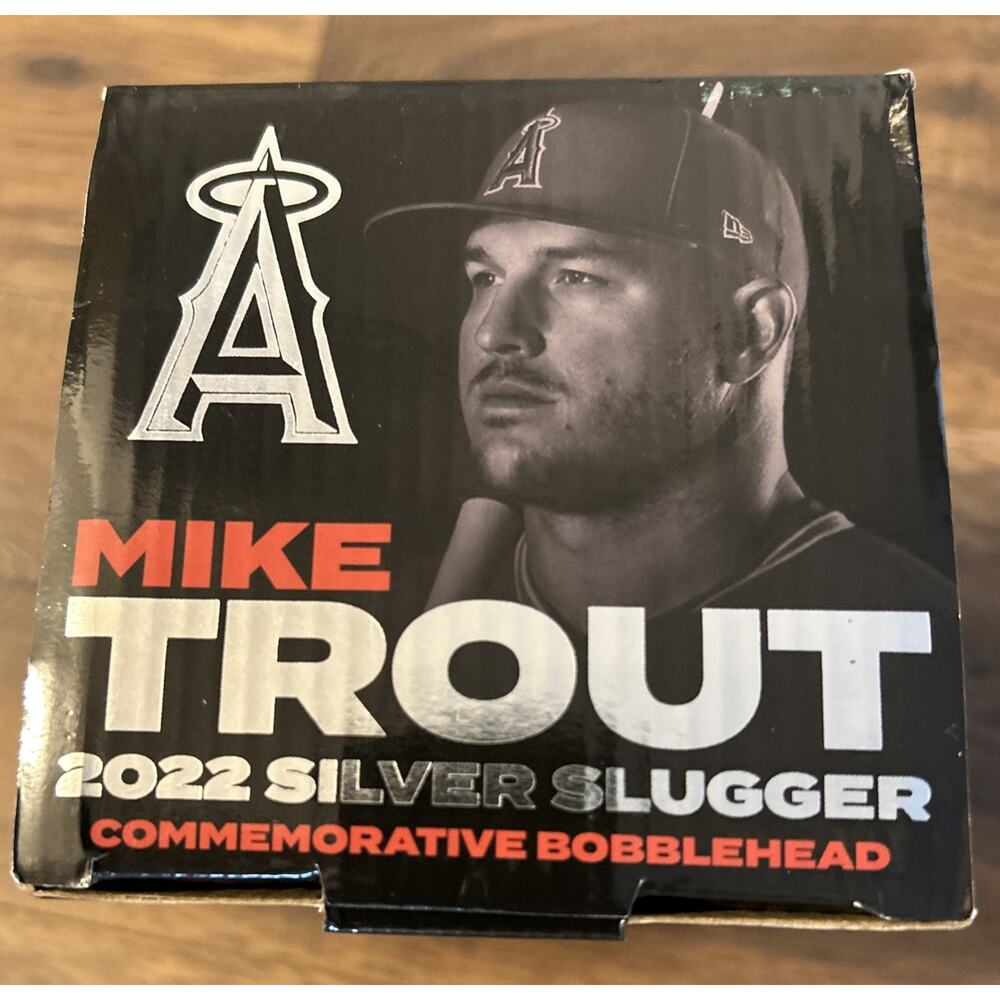 Mike Trout Silver Slugger 2022 Angels Bobblehead Baseball Very Good Has Box - Picture 13 of 14